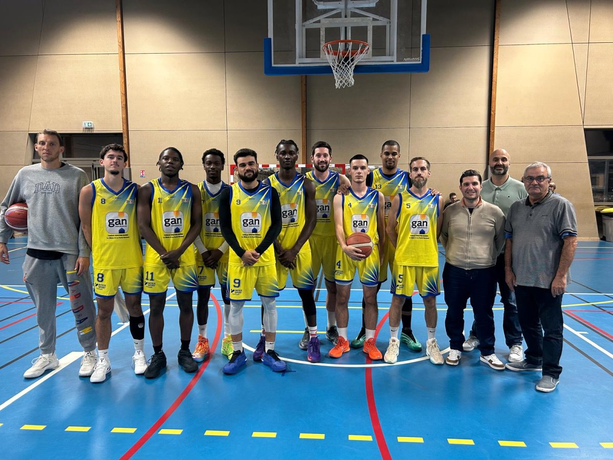 Seniors Masculins 1 - Club Sportif Sablons Gazonfier